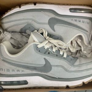 Nike Air Max Men's White and Gray Sneakers